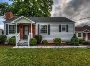 313 Tween Hills Rd, Bristol, TN 37620