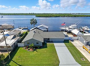 3422 W Shell Point Rd, Ruskin, FL 33570