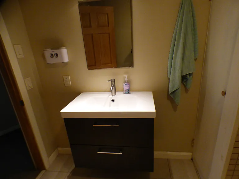 215 Benmont Ave — Photo 13
