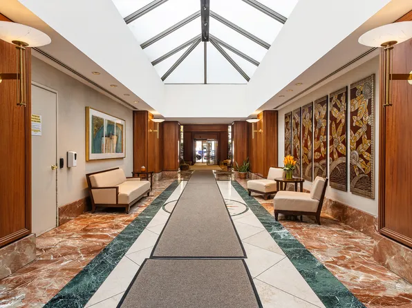 2 South End Avenue image 12 of 16