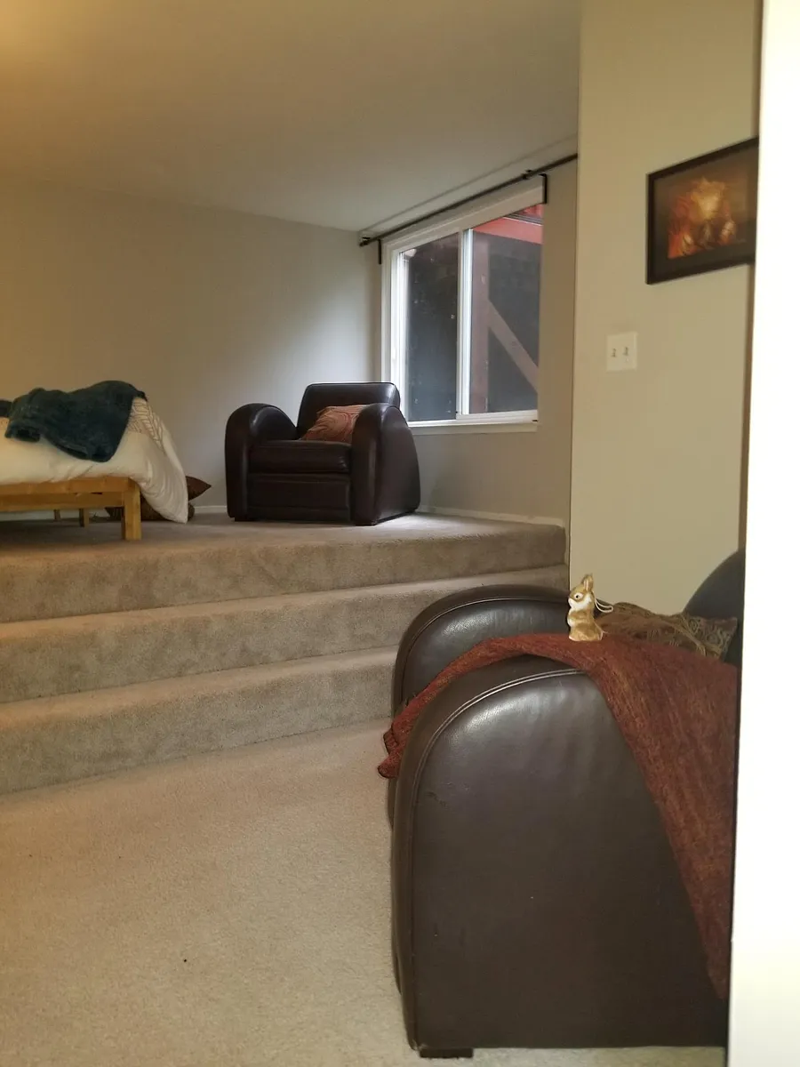 Photo 2 of 17 - Skylonda Dr - Woodside, CA Master Bedroom (White Curtain) - Skylonda Dr