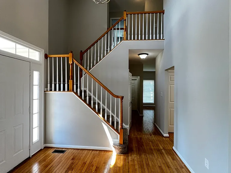 21379 Fultonham Cir — Photo 19