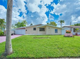 2607 Island Dr, Hollywood, FL 33023