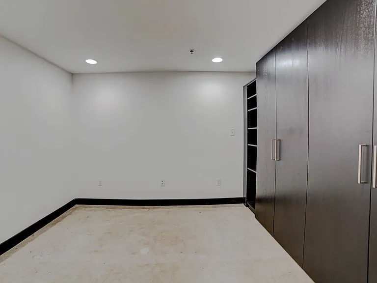 Vandever Lofts — Photo 79
