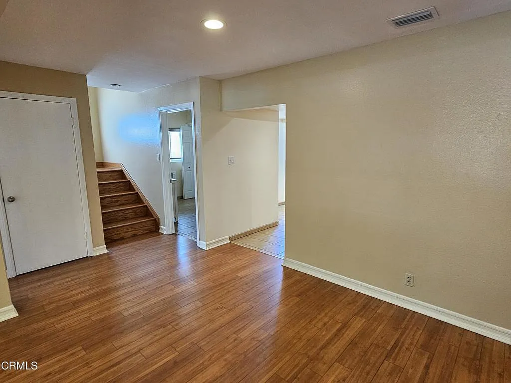 4 bed, 2.0 bath, 1840 sqft, $4,850 — Photo 4