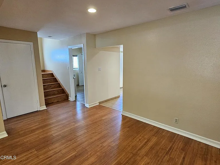 2960 Piedmont Ave — Photo 4