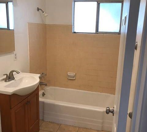 2nd image of 4247 Woodward Ave