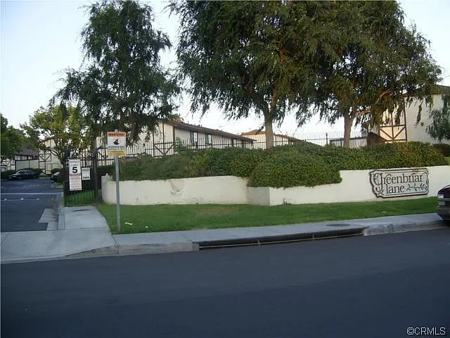170 Greenbriar Ln — Photo 13