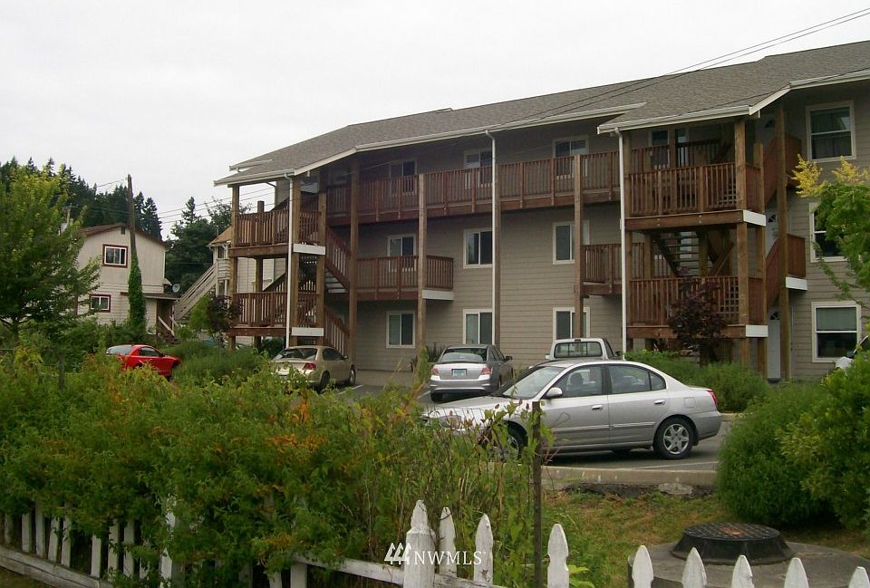 1st image of 111 N Rainier Avenue