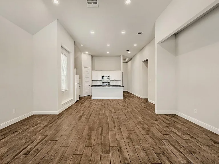 2436 Indian Clover Trl — Photo 5