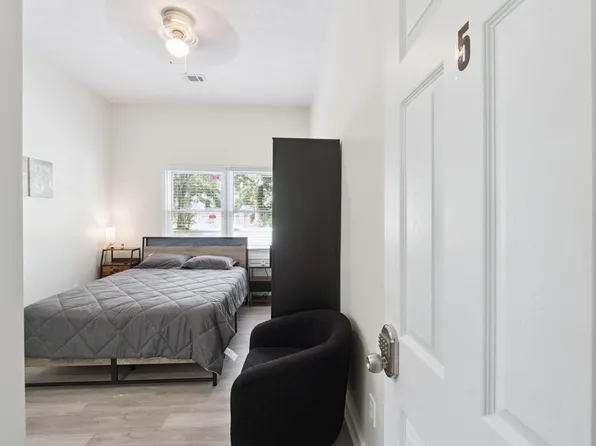 (undisclosed Address), Riverdale, GA 30296