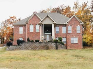 113 Navajo Trl, Maumelle, AR 72113