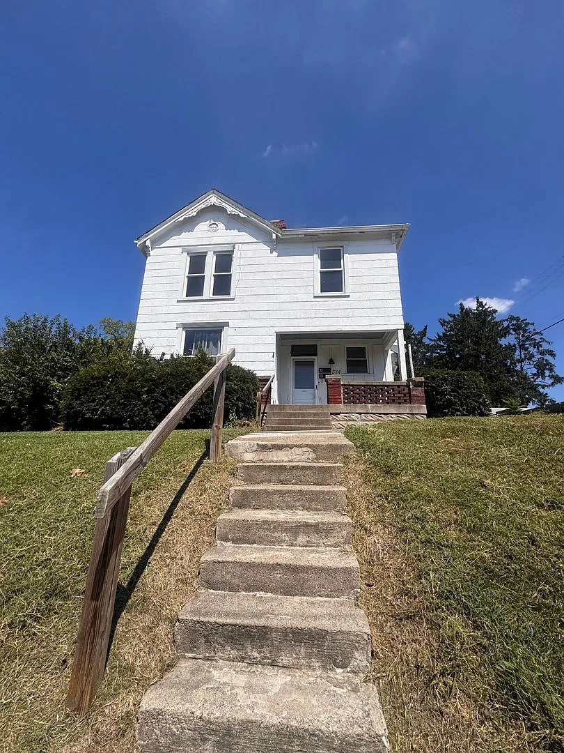 324 Liberty Avenue — Photo 1