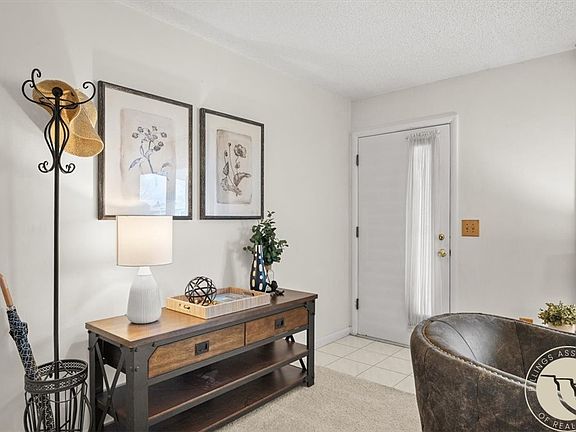 2nd image of 1331 Terry Ave