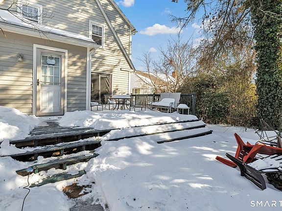 3rd image of 185 Cutspring Road