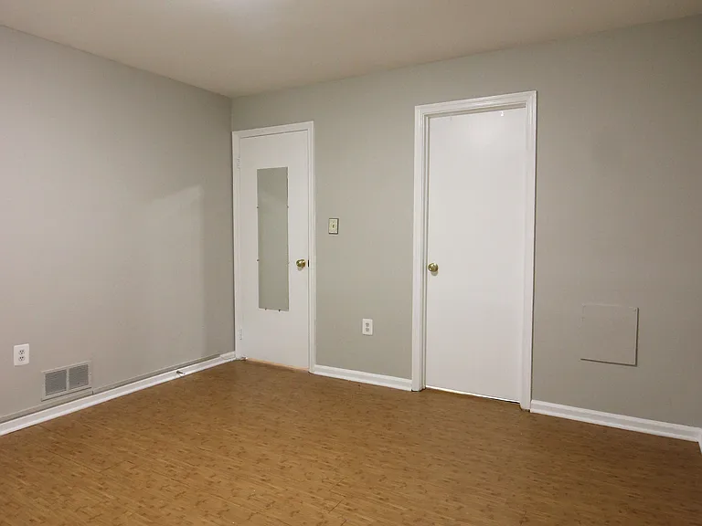 2604 S Arlington Mill Dr #I — Photo 11