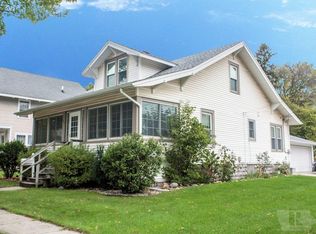 608 1st Ave SE, Hampton, IA 50441