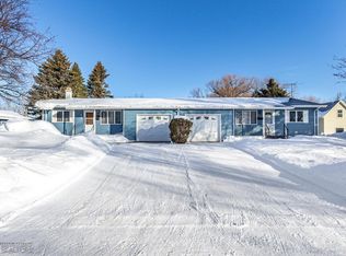 424 1st St W UNIT 1, Hatton, ND 58240