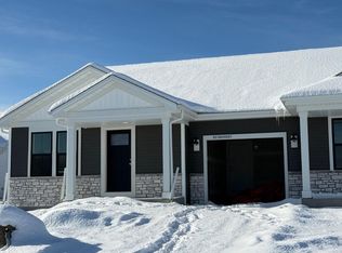 W219N16267 Primrose COURT, Jackson, WI 53037