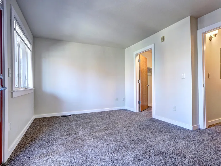 3244 Foundry Pl — Photo 6