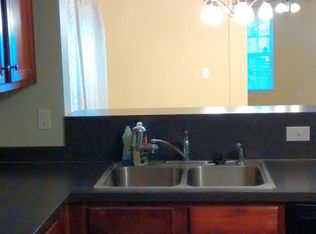 8752 Red Oak Dr, Charleston, SC 29406