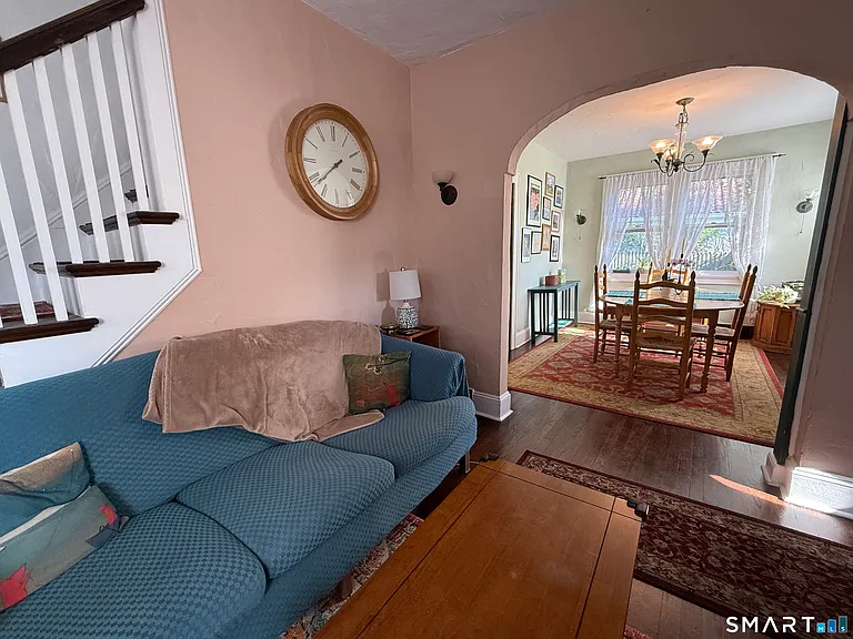 21 Elgin Ave — Photo 17