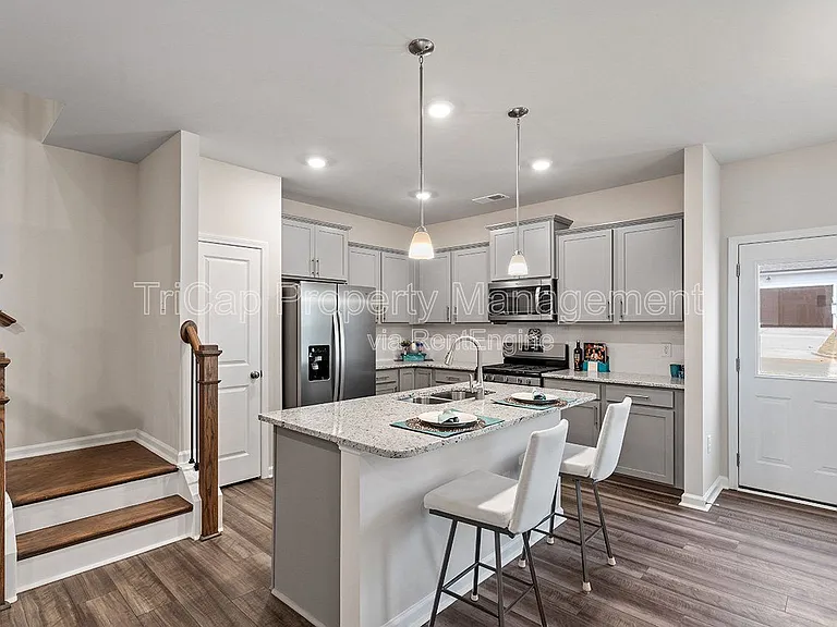 416 Glen Clova Dr — Photo 15