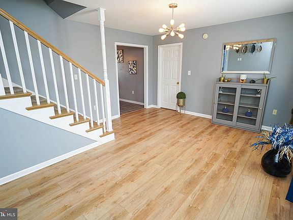 5th image of 30042 Donnybrook Ln