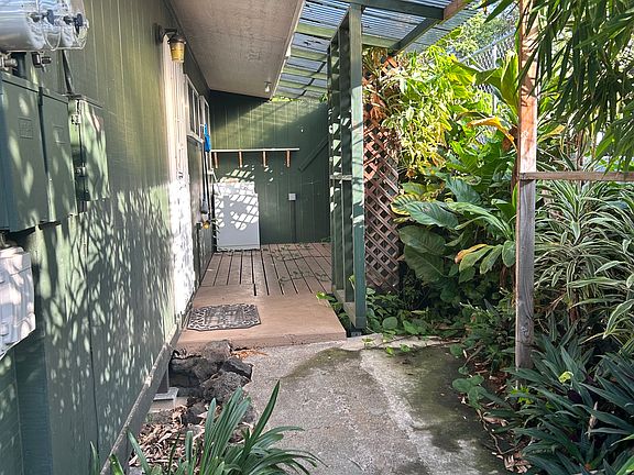 2nd image of 75-205 Ala Onaona St