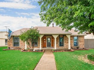 8517 Woodside Rd, Rowlett, TX 75088