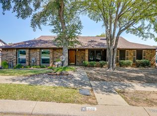 1116 Highpoint Rd, Bedford, TX 76022
