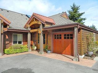 383 NE Romance Rd, Belfair, WA 98528