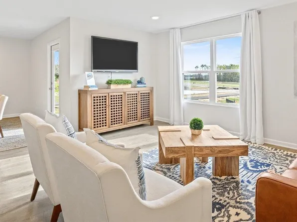 1957 Tree Swallow Dr, Tallahassee, FL 32311