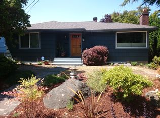 3817 54th Ave SW, Seattle, WA 98116