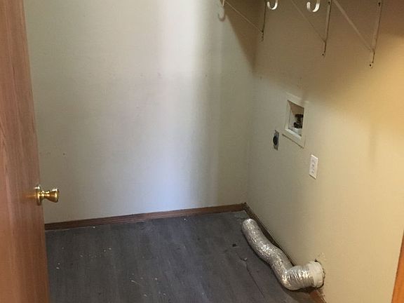 3rd image of 4286 & B Nightingale Ln #A