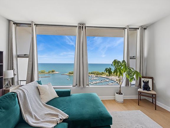3rd image of 3200 N Lake Shore Dr APT 2410