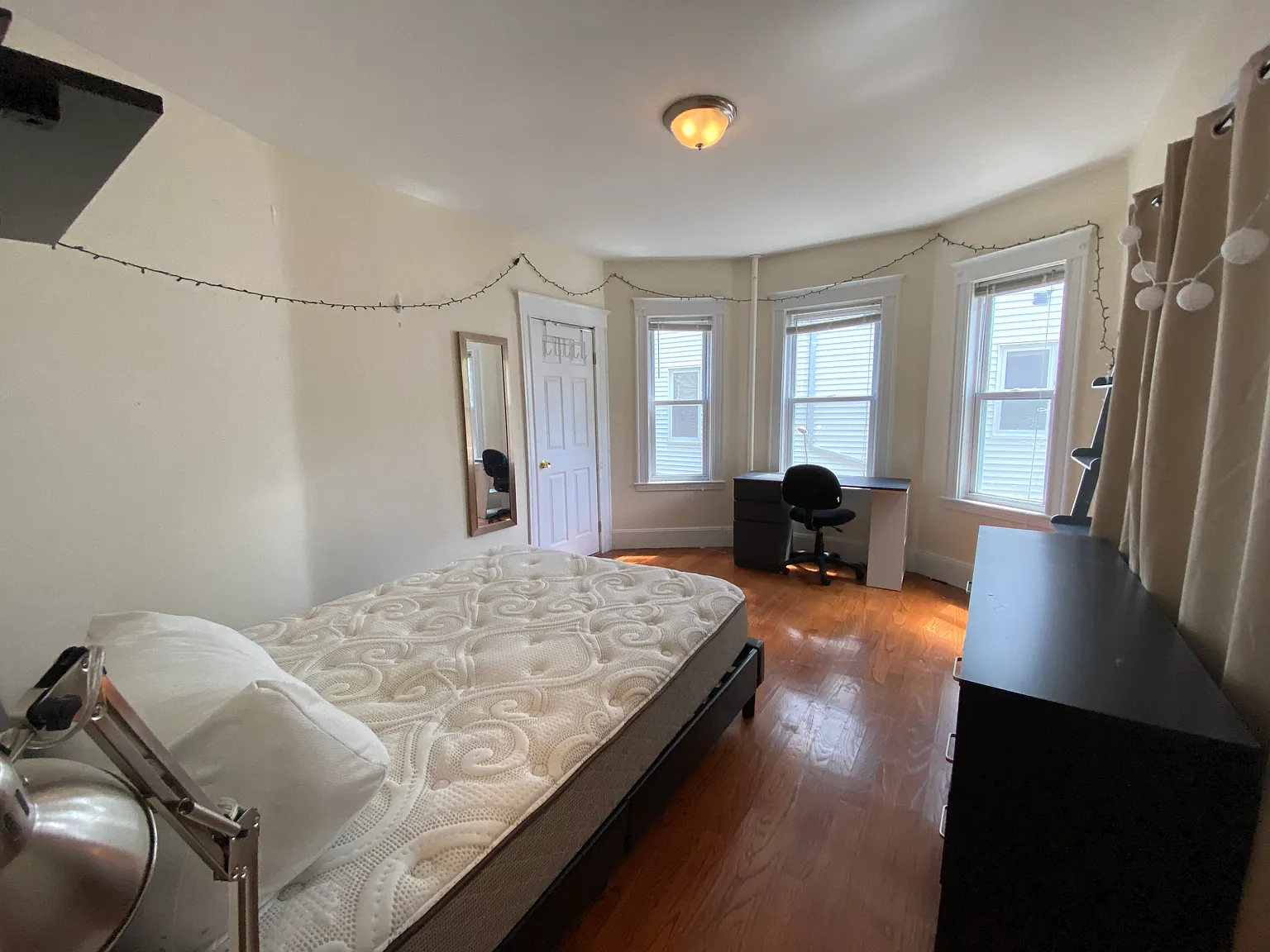 43 Teele Ave — Photo 3