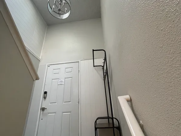 1743 Lafayette St S, Tacoma, WA 98444