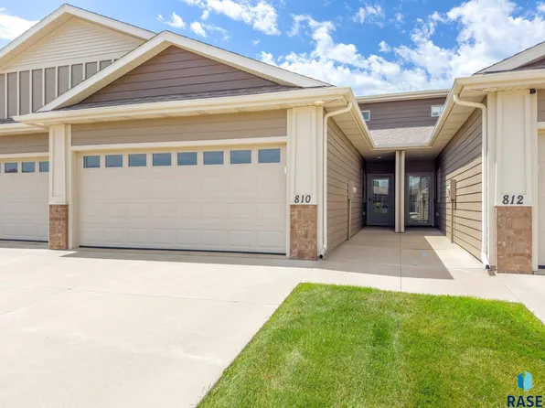 810 E El Dorado Ct, Sioux Falls, SD 57108