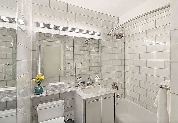 4th image of 400 E 54th St APT 30B