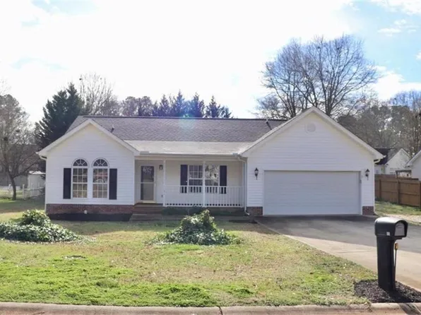 1101 Ravenswood Dr, Anderson, SC 29625