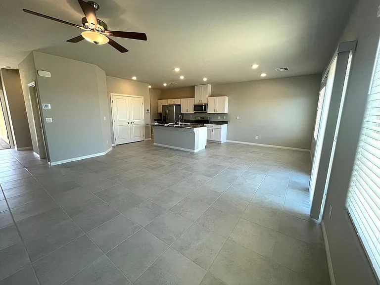 8982 Pacific Mist St — Photo 5