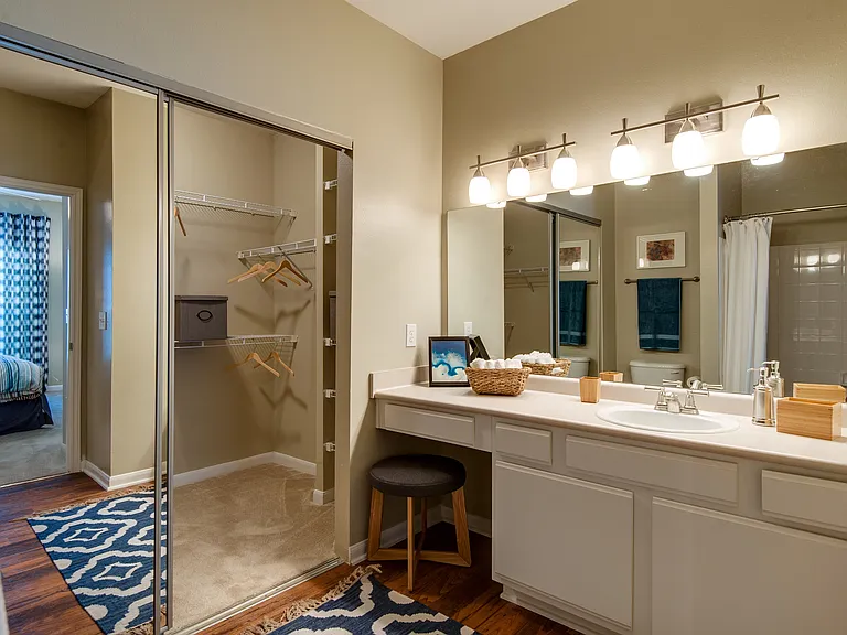 Legacy at Meridian Apartments — Photo 7