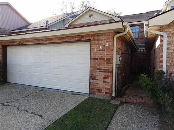1st image of 102 Ambiance Cir
