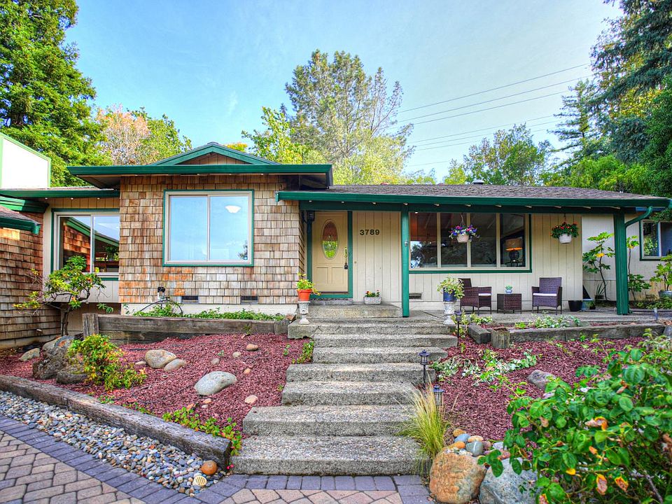 1st image of 3789 Northridge Dr