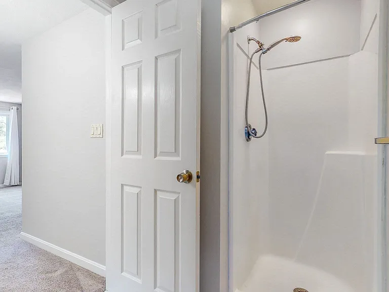 8 Ledgewood Way #10 — Photo 10