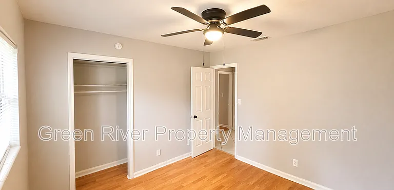 8910 Adams Ave — Photo 13