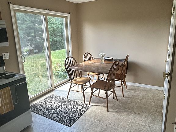 4th image of 603 Dianne Ct