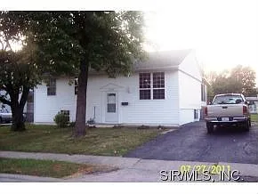 2325 Cardinal Ave photo 1