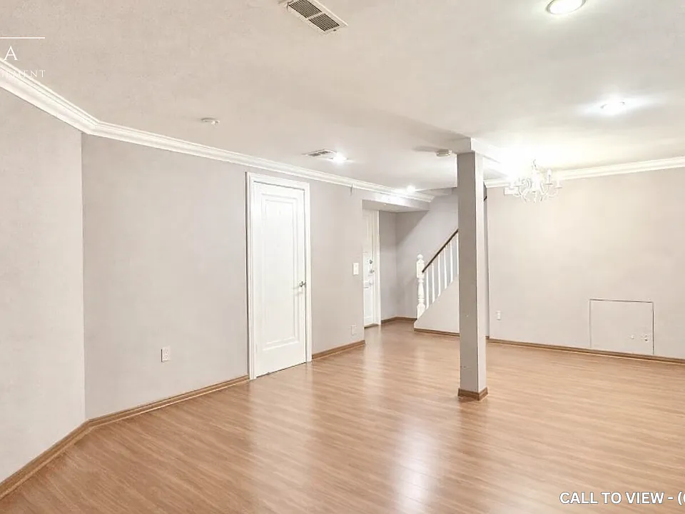 44 Guildcrest Dr #2